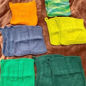 Sign language “ I love you” potholder/trivet